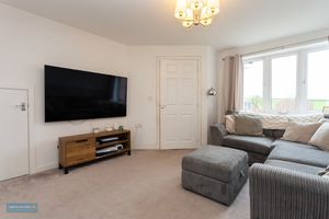 Sitting Room- click for photo gallery